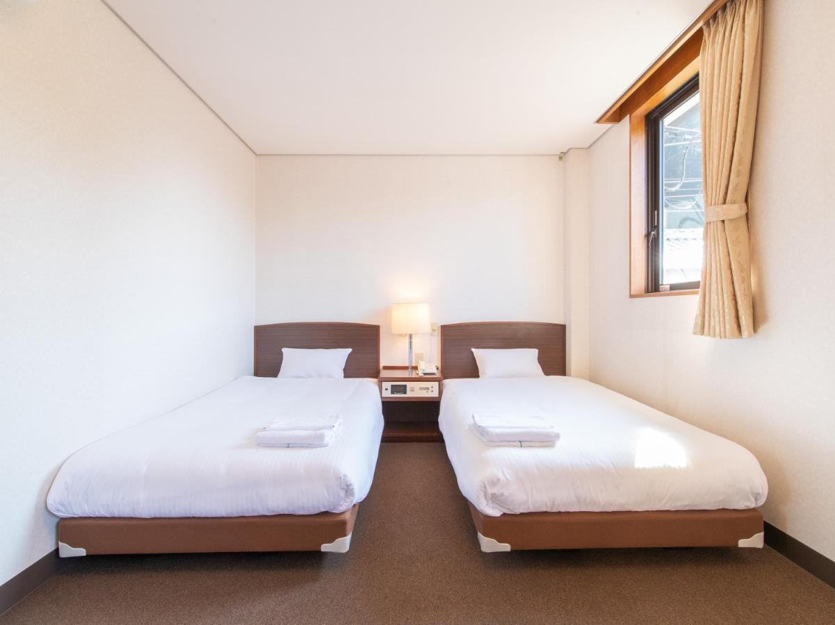 Tabist Business Hotel Fujiya Sasebo Zewnętrze zdjęcie